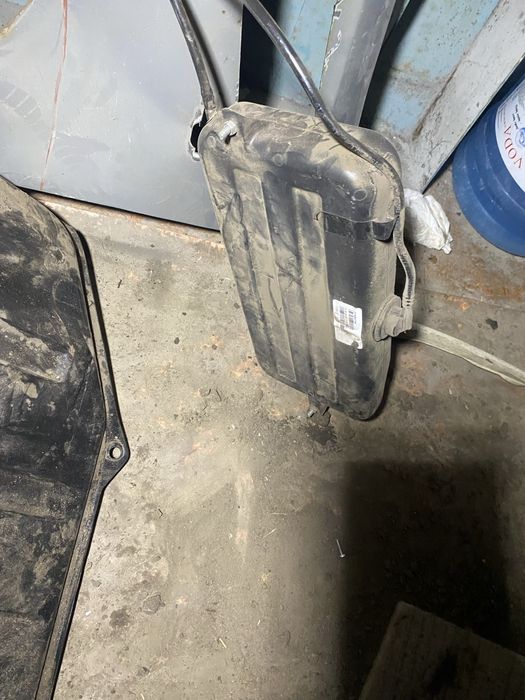 Бензобак нива урбан