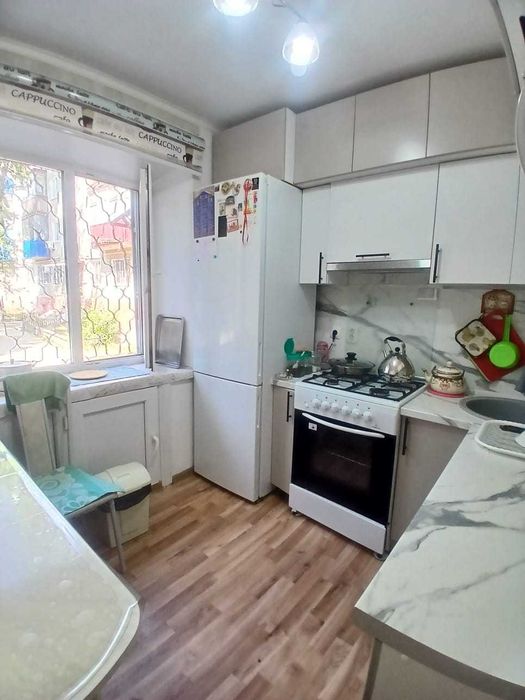 3х ком .квартира Парковая 60