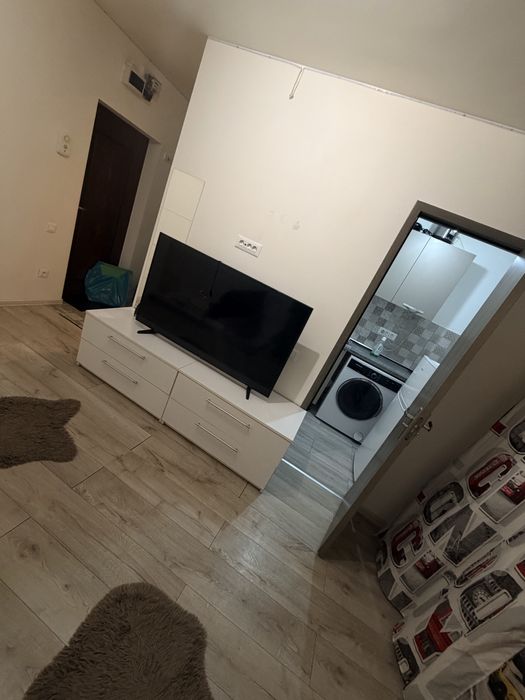 Garsoniera 17mp, semi mobilata, se vinde exact cum este  in poze