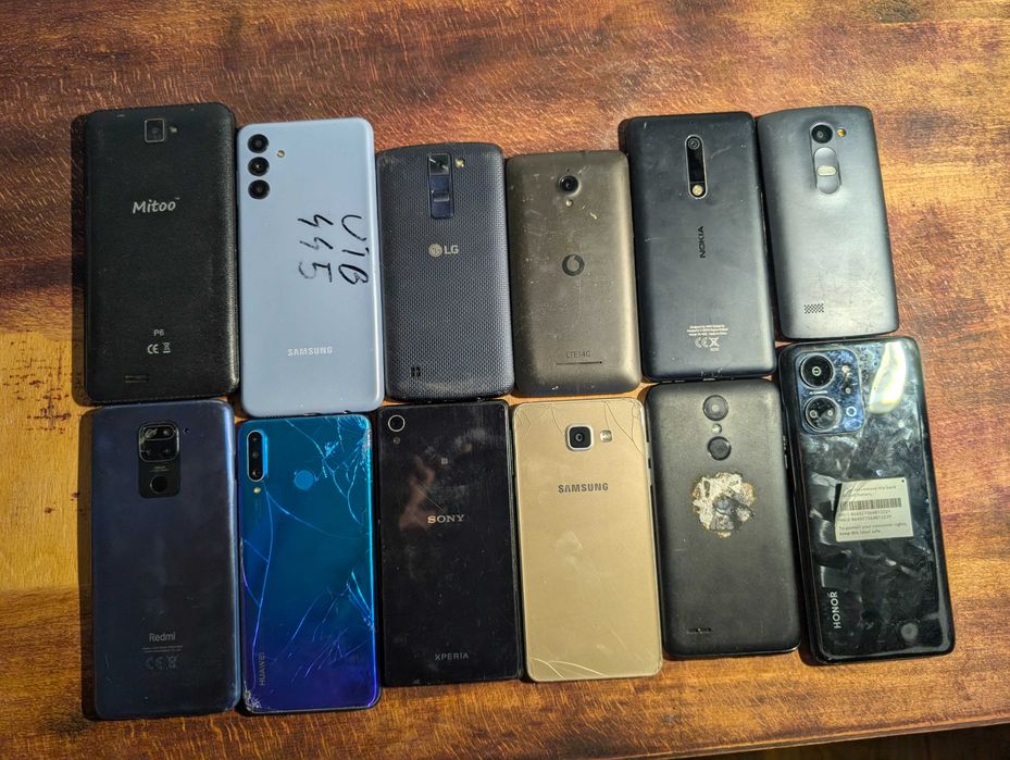 Lot de telefoane pentru piese