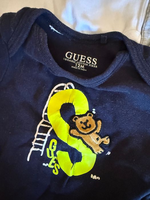 Детски бодита с къс ръкав Guess 12м.