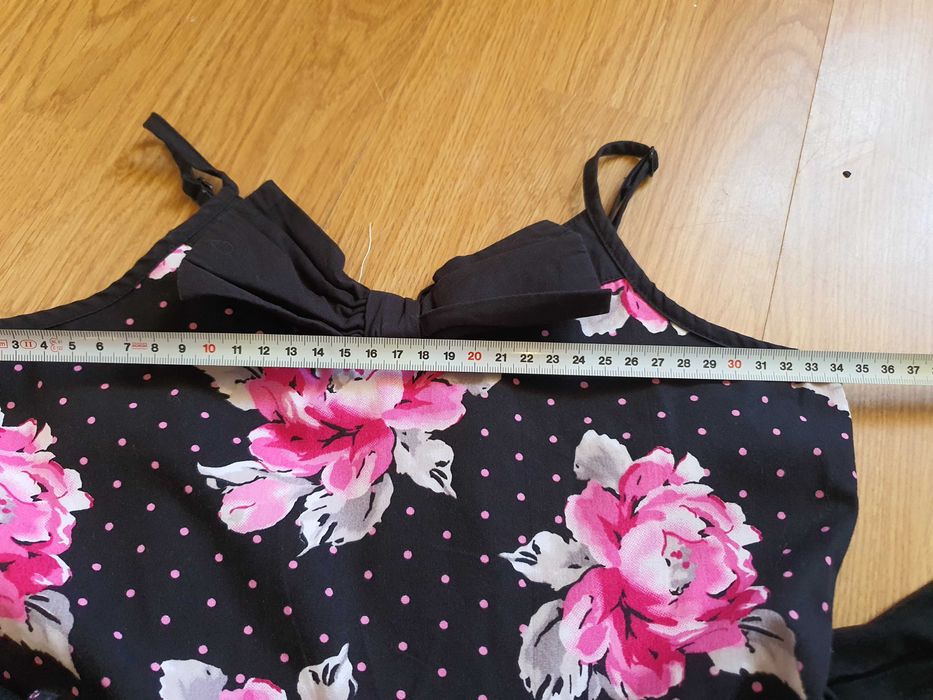 Rochie eleganta varsta 10-11 ani cu buzunare