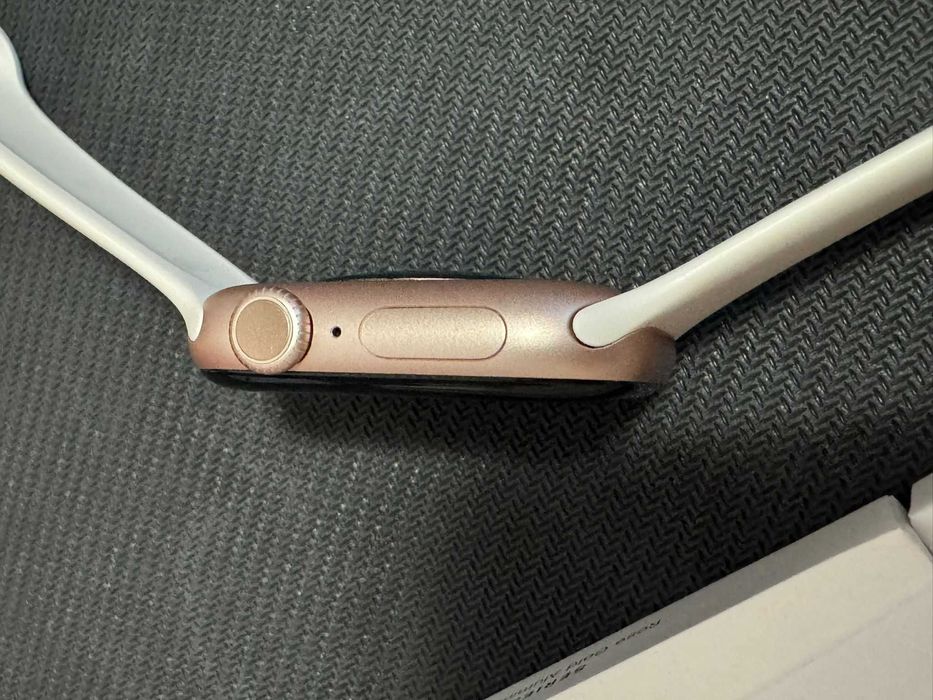 Apple Watch Seria 10 GPS 42MM