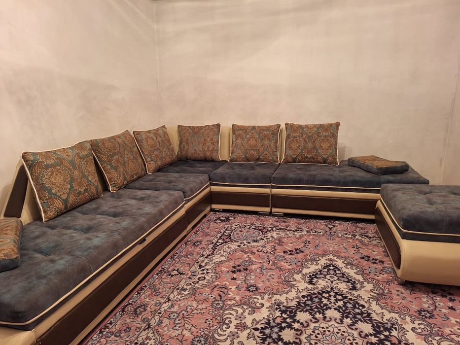 Продаётся угловой диван