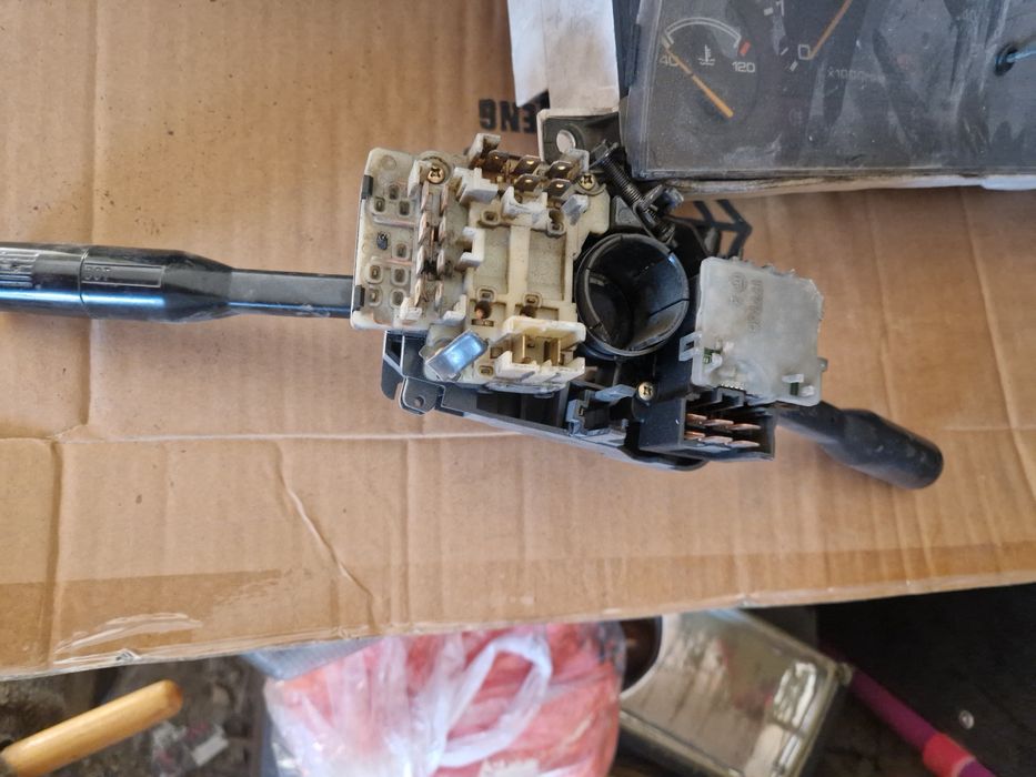 Запчасти на мазда 626