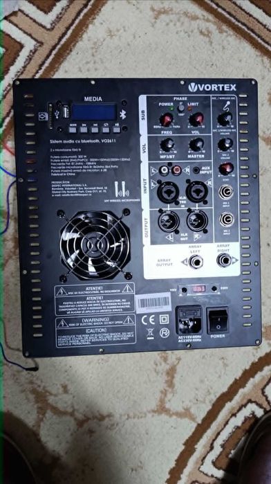 Boxe line array + modul de amplificare noi