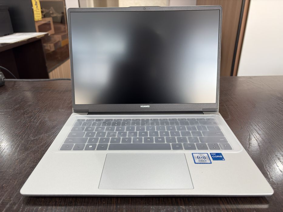 Huawei MateBook D14