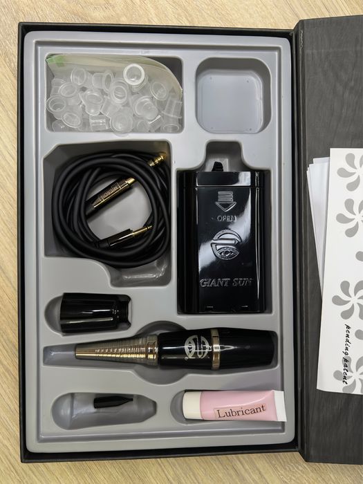 Машинка для татуажа GiantSun  Professional Make-up Kit