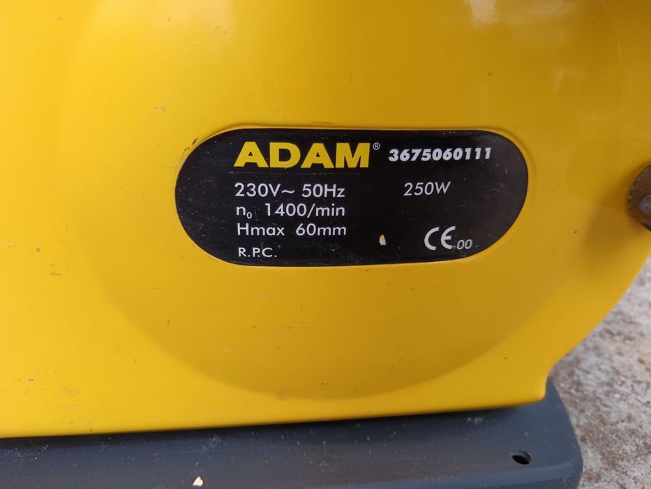 Banzic, fierăstrău cu pânză circulară, ADAM, motor 250W