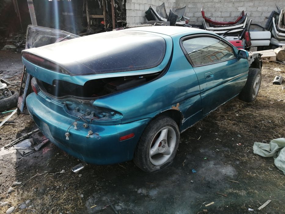 Мазда МХ3 купе..