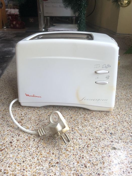 Тостер Moulinex 1000W