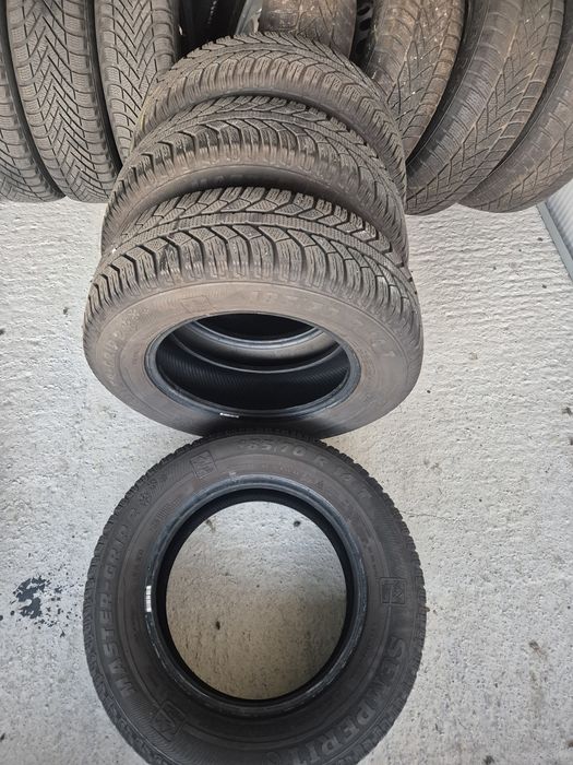 Vând cauciucuri 185/70/14 M+S set complet imp Germania
