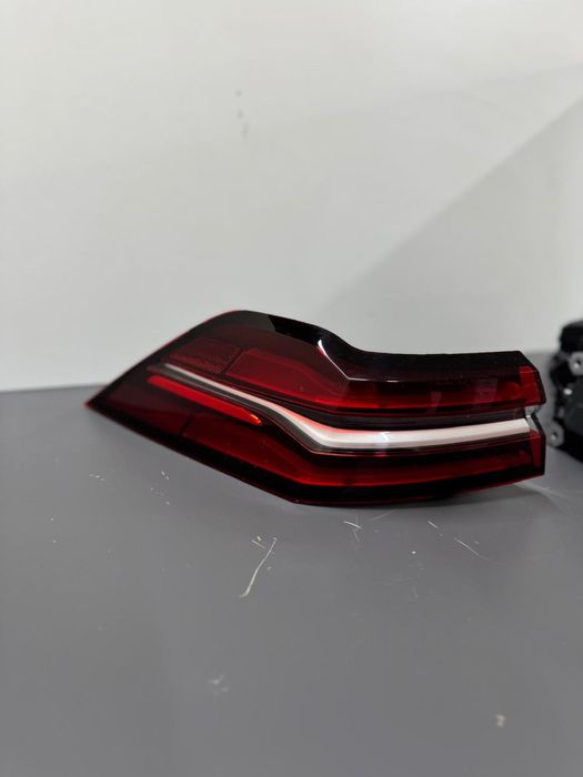 Stop aripa stanga dreapta Bmw Seria 5 G60 Sedan
