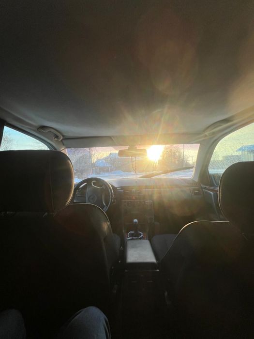 мерседес кузов 210  2.8