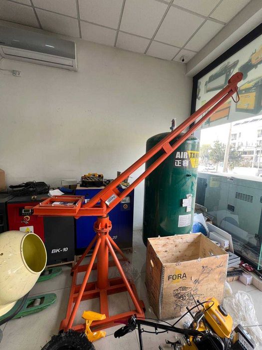 Мини кран 1000кг от CAPITALE