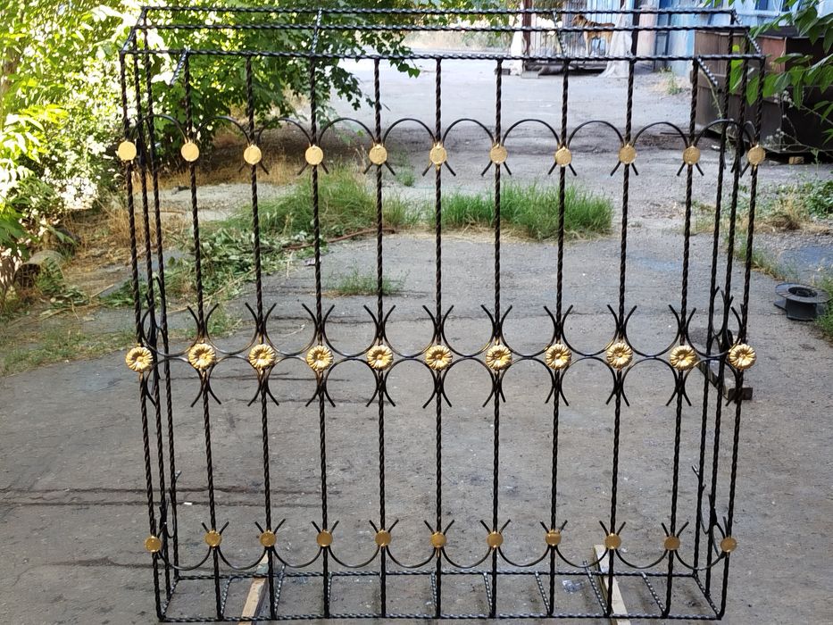 Изготовление металлических оконный решетка