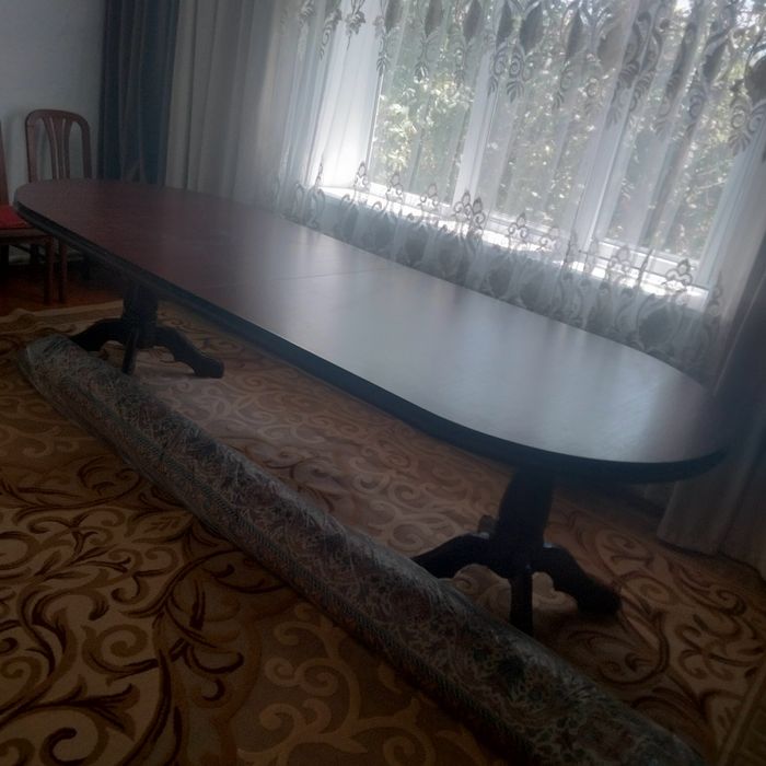 Стол гостевой в зал