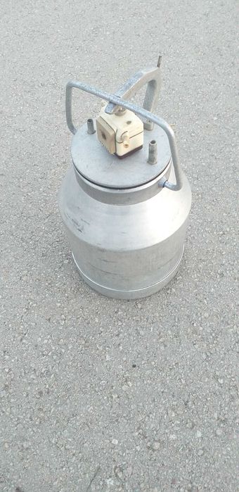 Продавам черешово топче