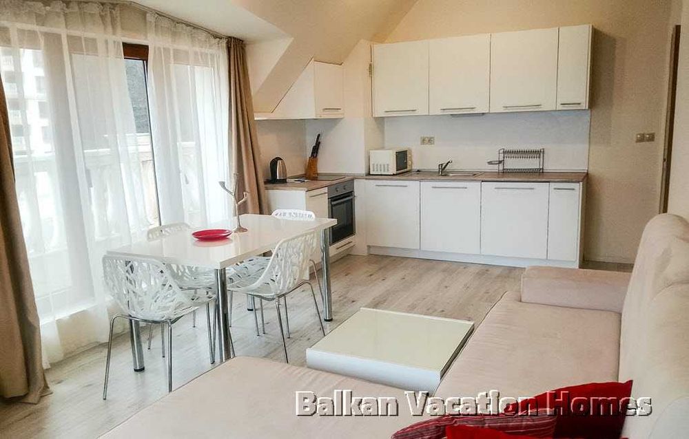 Продава се Двустаен апартамент в с. Аспарухово, Област Варна - 79 кв.м за 1020 €/кв.м - Снимка #4
