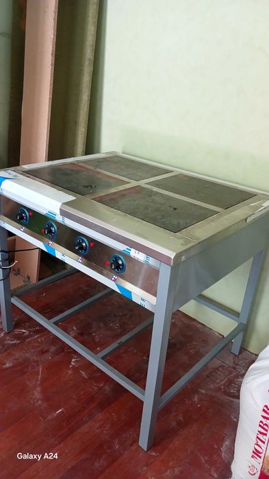 Электрическая плита