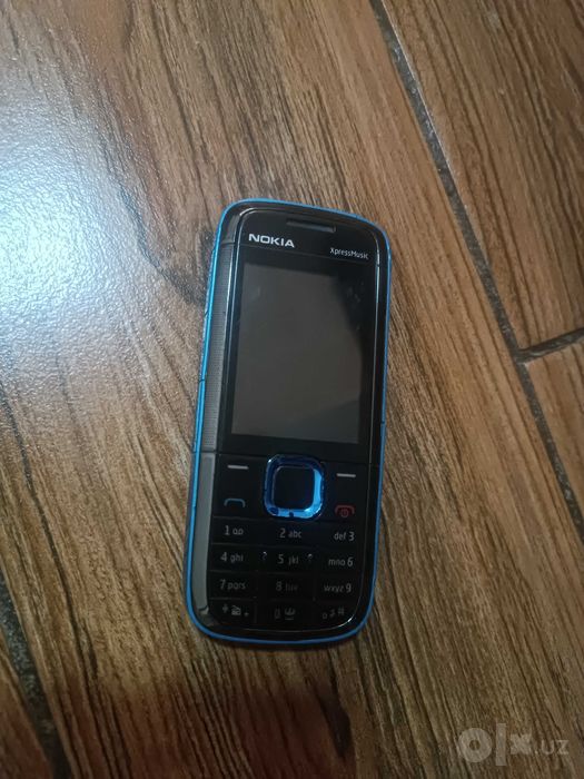 Nokia 5130 Express Music original. .