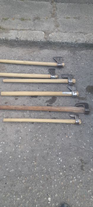 Vând Topoare de crăpat lemne