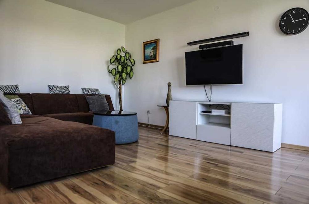 Дава се под наем Тристаен апартамент в Пловдив, Западен - 84 кв.м за 351.9 € - Снимка #1