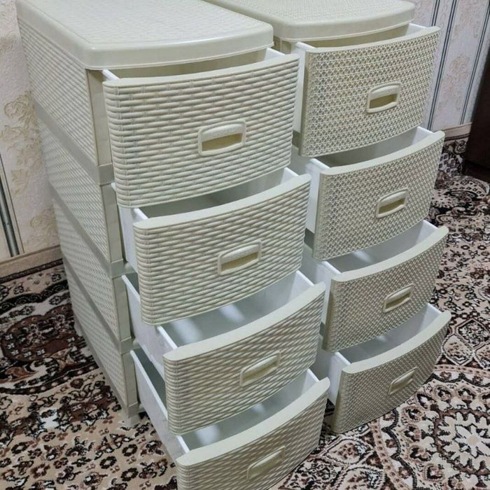 Пластиковый комод