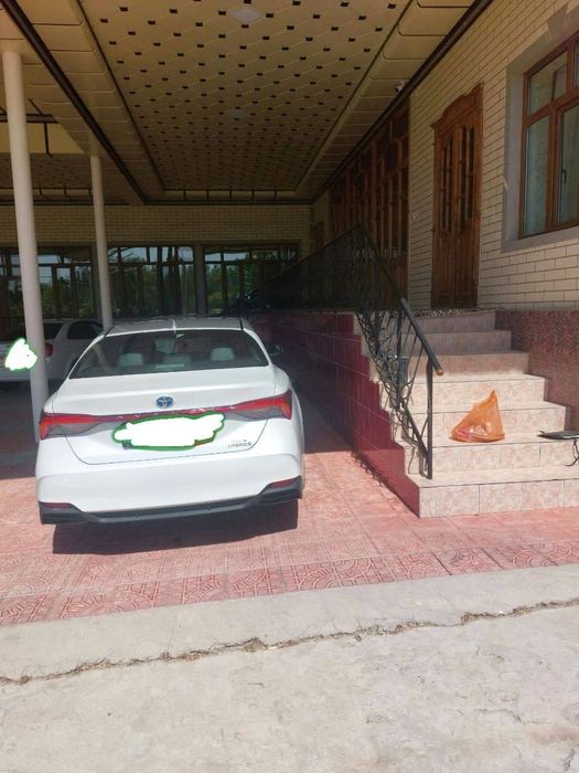 Tayota avalon 2022 yil sotiladi