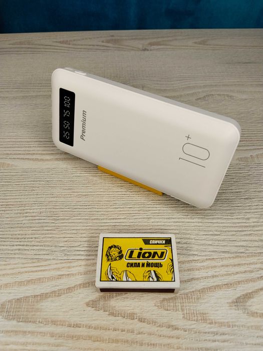 Продам power-банк на 10.000 mAh