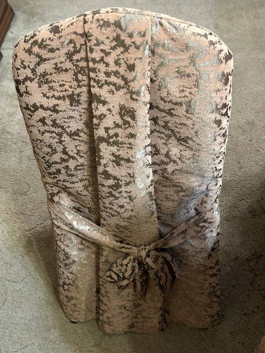 Срочно!!! Состояние идеальный. Стол и 12 стyл   дуб. Малайзия