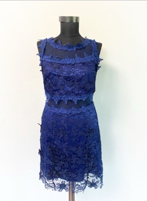 Rochie dantela eleganta