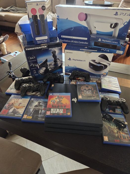PlayStation 4 Pro + VR + аксесоари + 12 игри