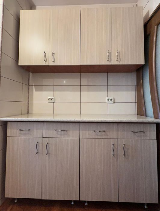 Mobila de bucătărie