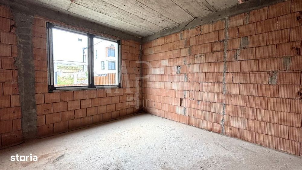 Casa 7 camere de vanzare in Salicea