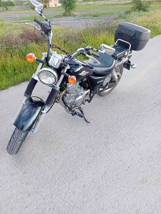 suzuki marauder 250