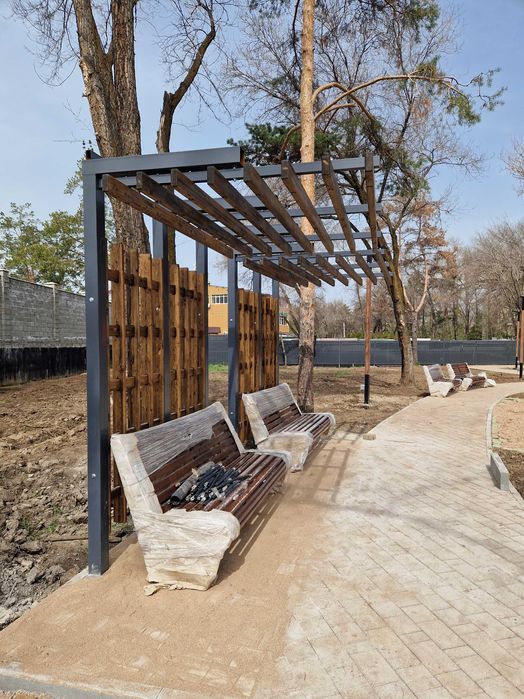 Современная пергола для сада и двора | Металл + дерево