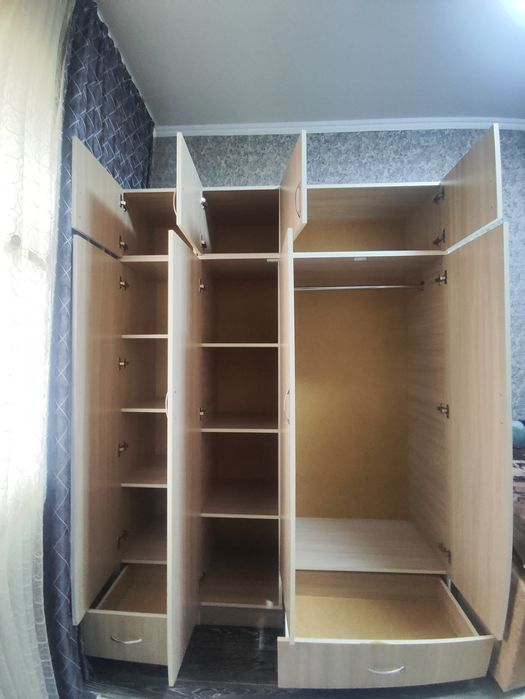 шкаф в детскую комнату