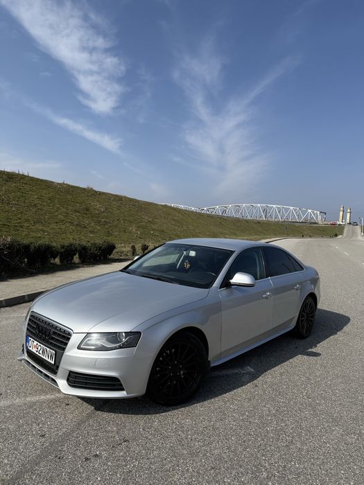 Vand Audi A4 B8 5000€ negociabil