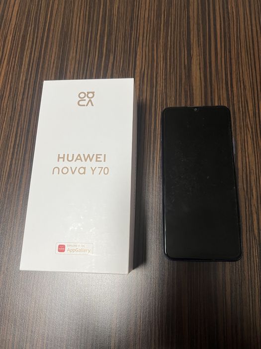 Huawei Nova Y70 utilizat