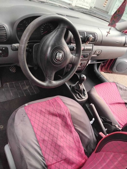 SEAT Leon 2002 — imagine 2