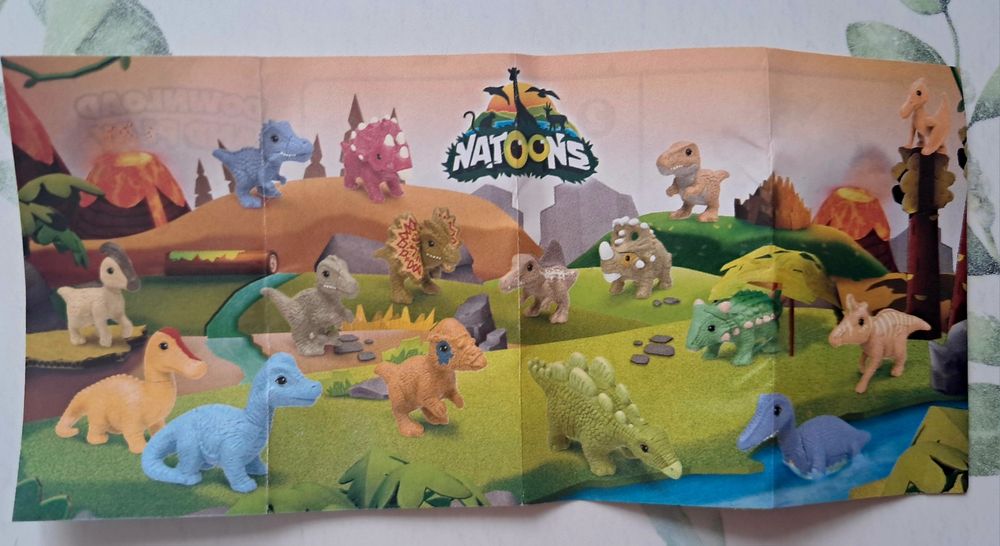 Динозавры киндер