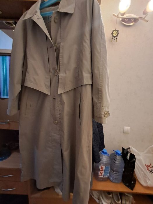 Продам плащ женский