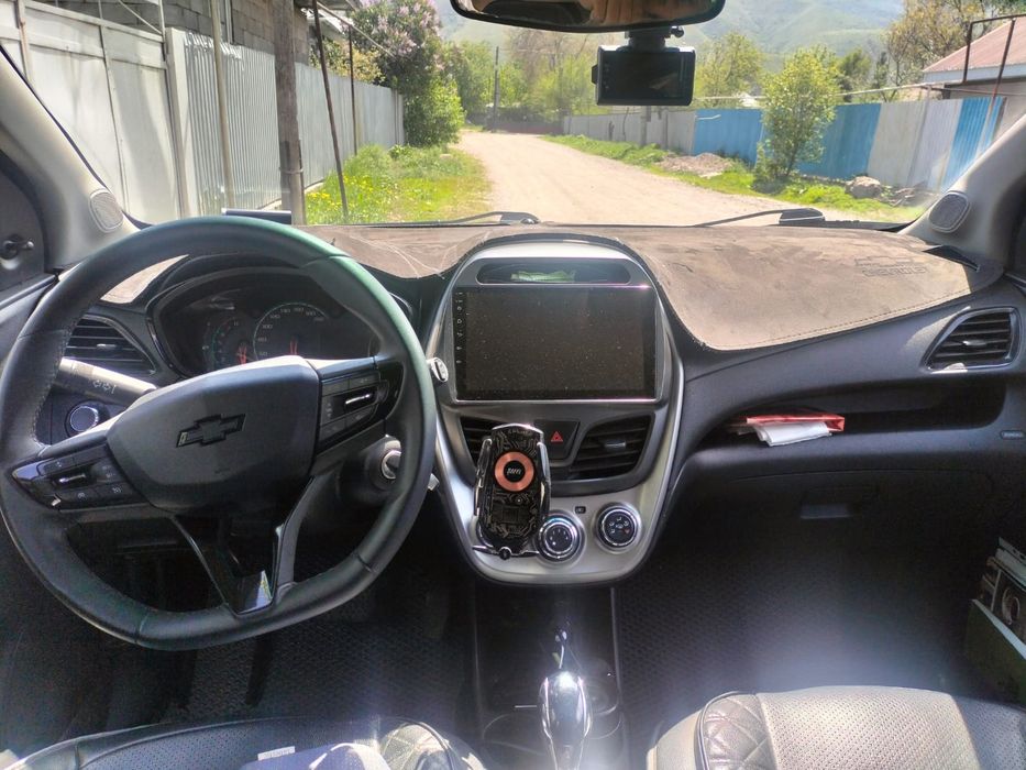 Автомобиль продам.