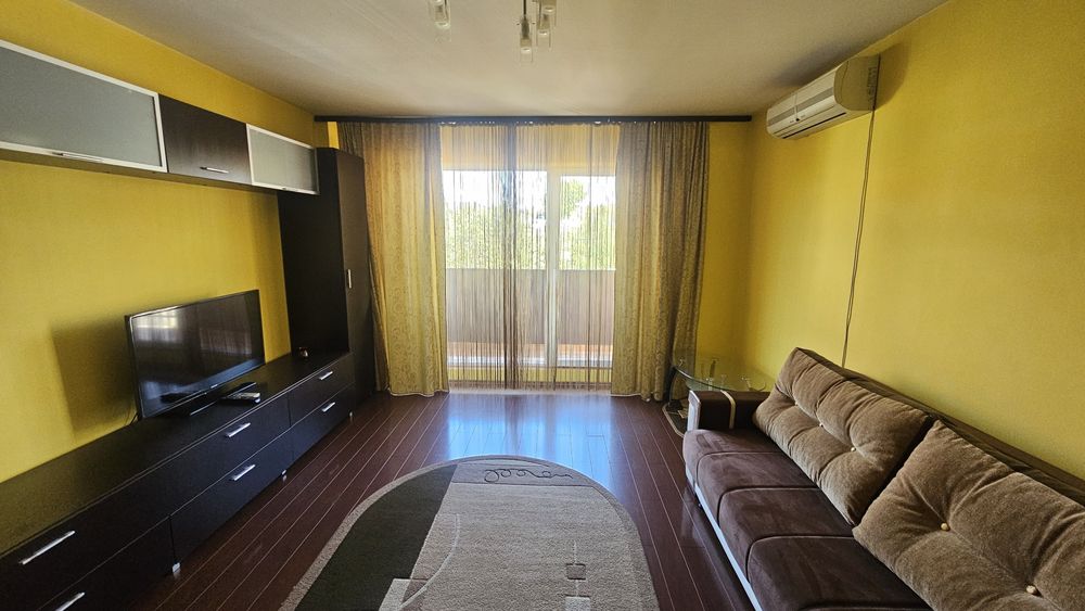 Inchiriez garsoniera