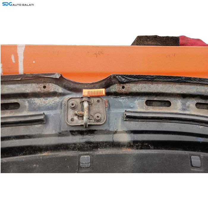 Capota Motor Volkswagen Caddy 2010 - 2015 (Prezinta inceput de rugina) [LC2973]