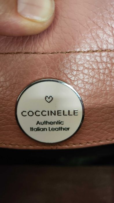 Coccinelle дамска чанта тип "куфарче"