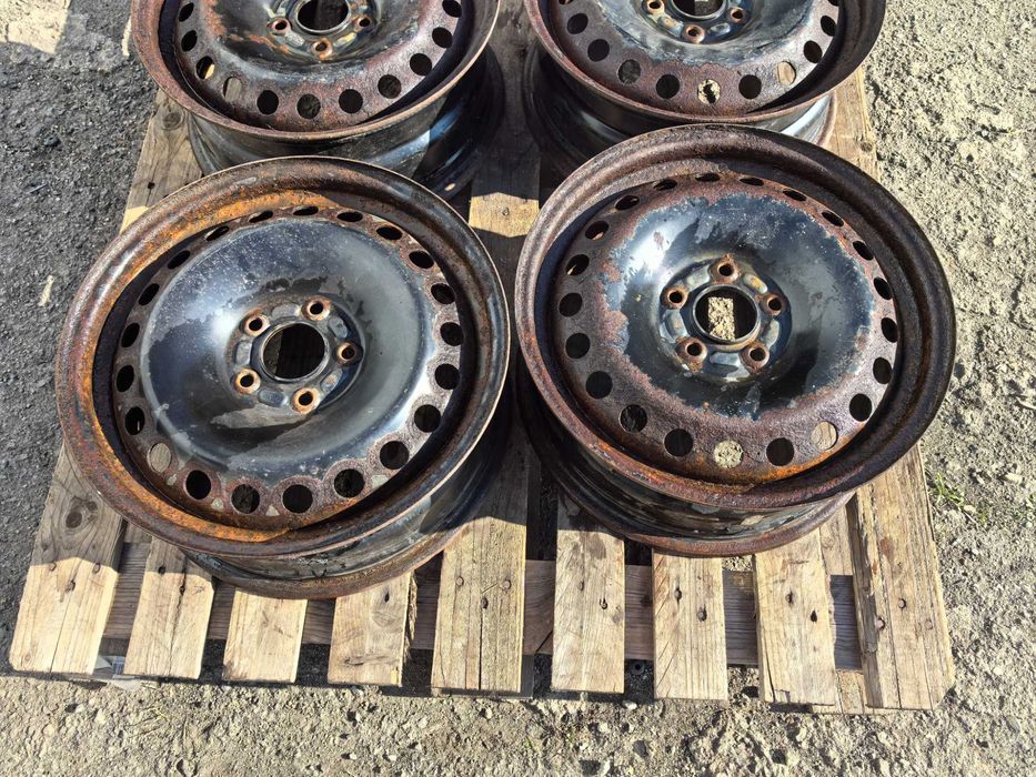 16 цола 5 х 108 мм Форд / ВОлво - 6,5 Инча / ЕТ 52,5 - НА БРОЙКА