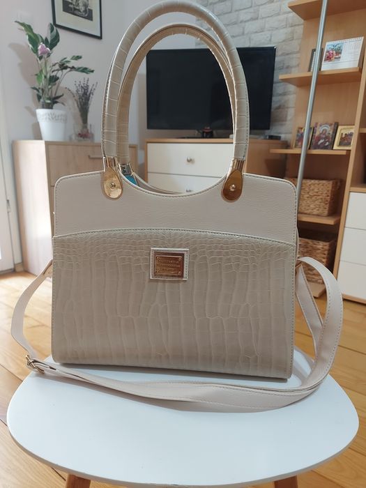 Елегантни Дамски чанти