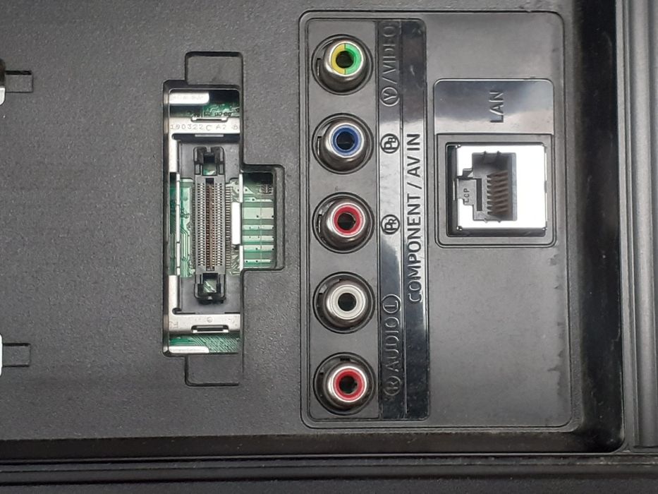 Tv samsung UE55RU7472UXXH displey spart